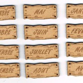 Série boutons « Les mois »